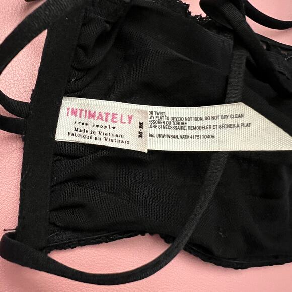 Free People Intimately Black Lace Strapless Bandeau Bralette Boho Festival Style - Picture 4 of 4